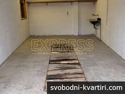 Дава под наем Частен гараж / Паркомясто гр. София - Лозенец 25m²