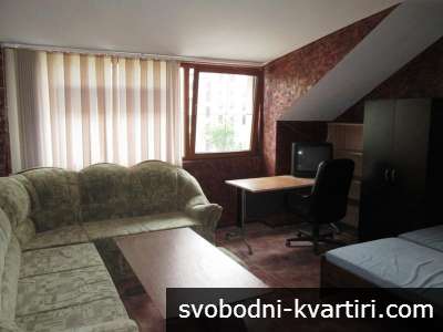 Двустаен апартамент под наем в центъра на град Велико Търново, срещу