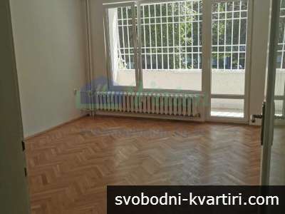 Дава под наем 3-стаен гр. София - Иван Вазов 90m²