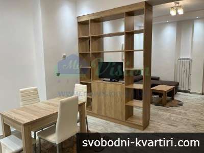 Тристаен апартамент под наем Център 89 кв.м.