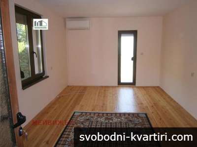 Дава под наем Къща гр. София - Малинова Долина 450m²
