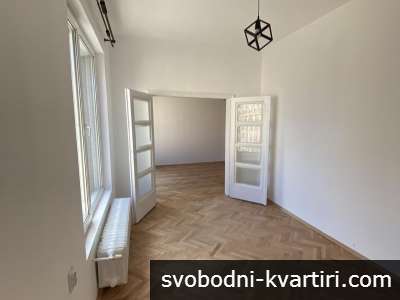 Дава под наем 3-стаен гр. София - Център 95m²