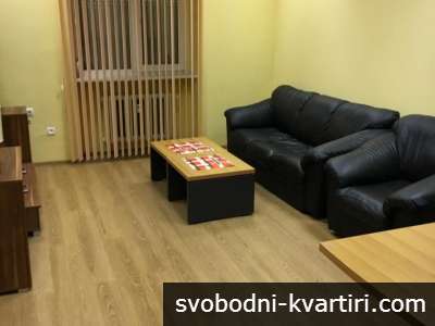 Дава под наем 3-стаен гр. София - Център 100m²