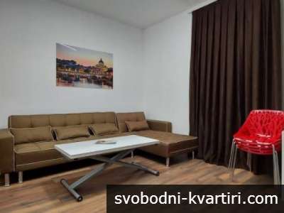 Дава под наем 3-стаен гр. София - Център 80m²