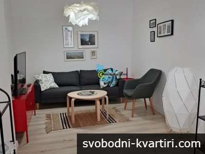 Етаж от къща в суперцентър