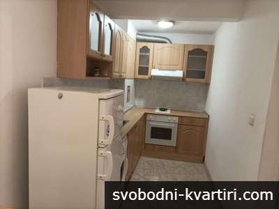Двустаен апартамент под наем в центъра на Бургас