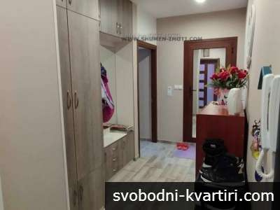 Двустаен преустроен в тристаен апартамент -Център Двустаен преустроен в тристаен апартамент -Център