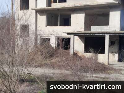 Къща в с. Басарбово, м-т Саджака