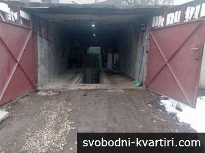 Гараж в района на Веждата