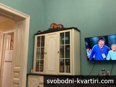 Етаж от къща в района на Център