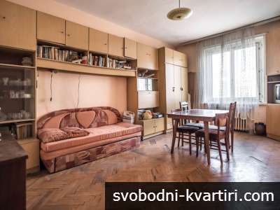 3-стаен апартамент в Центъра