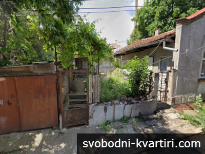 Къща , център , до Енергото
