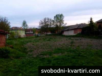 Продажба Парцел гр. Две могили - с. Острица 900m²