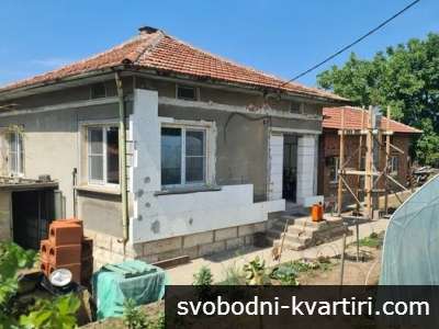 Продажба Къща гр. Две могили - 900m²