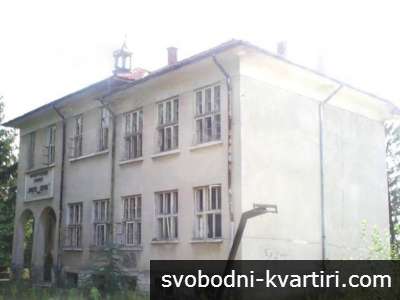 Къща в с. Екзарх Йосиф 90000Е