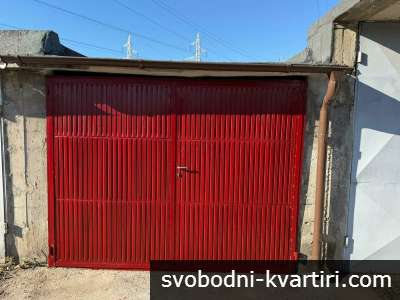 Гараж в кв. Здравец