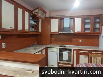 3-стаен апартамент под наем в Центъра