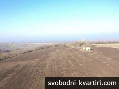Парцел в района на Промишлена зона Запад