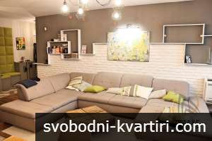 Център тристаен апартамент обзаведен #1780554984