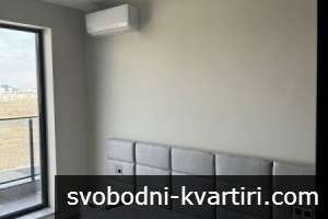 Луксозно обзаведен тристаен апартамент в Смирненски