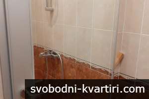 Даваме под наем двустаен апартамент в Кючук Париж