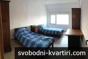 Давам под наем четиристаен апартамент в гр.Пловдив район южен