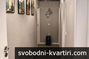 Център тристаен апартамент обзаведен #1780554984