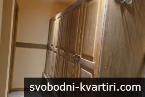 Тристаен обзаведен с южна тераса