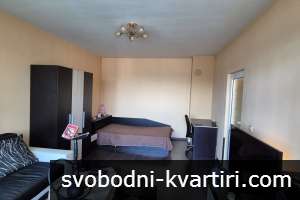 Добре обзаведен и оборудван в кв."Бузлуджа"