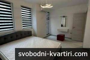 Луксозно обзаведен тристаен апартамент в центъра на Пловдив