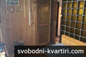 Тристаен, под наем, ж.к Красна поляна 2