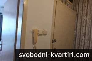 Давам под наем тристаен апартамент в центъра на гр.Пловдив Давам под наем тристаен апартамент в центъра на гр.Пловдив