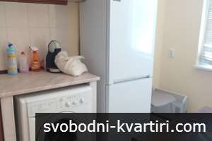 Тристаен апартамент под наем-център Тристаен апартамент под наем-център