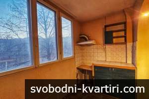 Едностаен необзаведен, климатик - Дружба 3, бл. 11