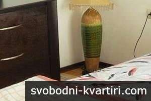 Център тристаен апартамент обзаведен #1782373526