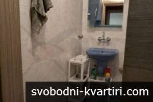 Дава се под наем тристаен апартамент в Гръцка Махала!