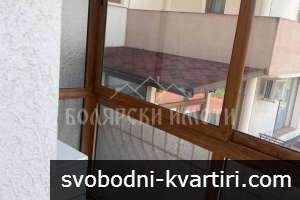 Уютен едностаен под наем зад Общината