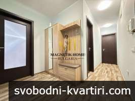 Уютен тристаен апартамент на метри от морската градина и 5Д киното в ж.к. Зорница
