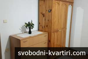 Даваме под наем къща в кв. Прослав