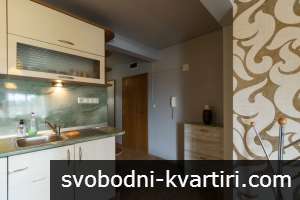 Nadia's Breeze - Spacious 1BR Apartment near the Beach