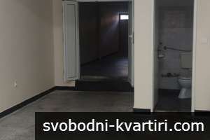 Давам под наем търговско помещение в Кючук Париж