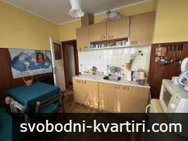 Тристаен апартамент