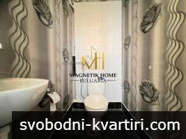 Чудесен двустаен апартамент с отделна кухня до ”ПМГ” в супер центъра