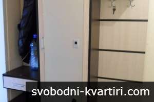 Отличен двустаен, след ремонт Отличен двустаен, след ремонт