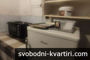 Даваме под наем двустаен апартамент в кв. Кючук Париж