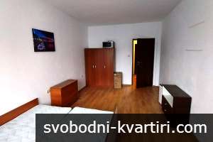 Тристаен в началото на кв. Бузлуджа