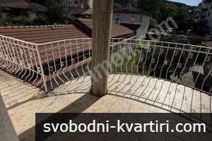 Луксозен имот в Лясковец Луксозен имот в Лясковец