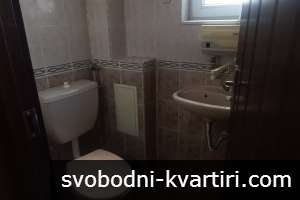 Даваме под наем тристаен апартамент в кв. Кючук Париж