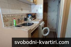 Южен двустаен апартамент в Зона Б