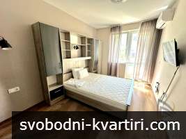 Център тристаен апартамент обзаведен #1780554984